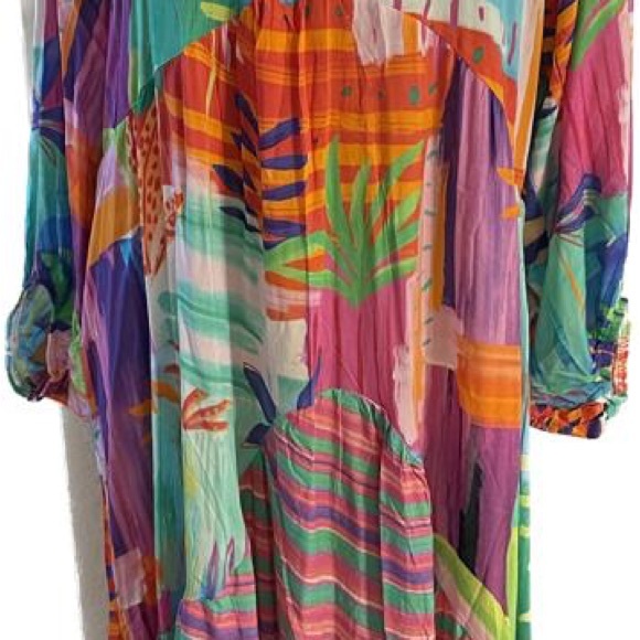 Beautiful Tropical Design - Picture 2 of 2